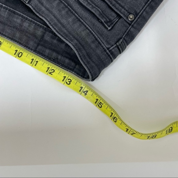 Levi’s 711 Skinny Black High Rise Stretchy Jeans Size 27 - Picture 8 of 11